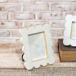 Marble Scalloped Frames
