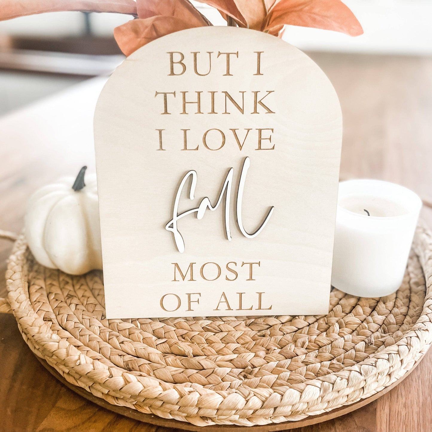 Neutral Fall Shelf Décor