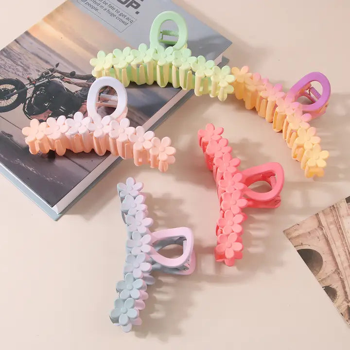 Gradient Flower Claw Clip