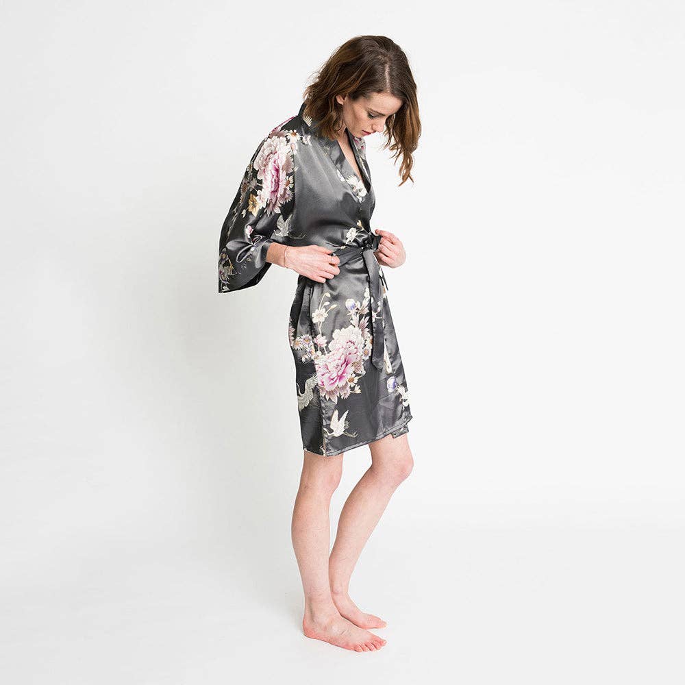 Chrysanthemum & Crane Short Kimono Robe