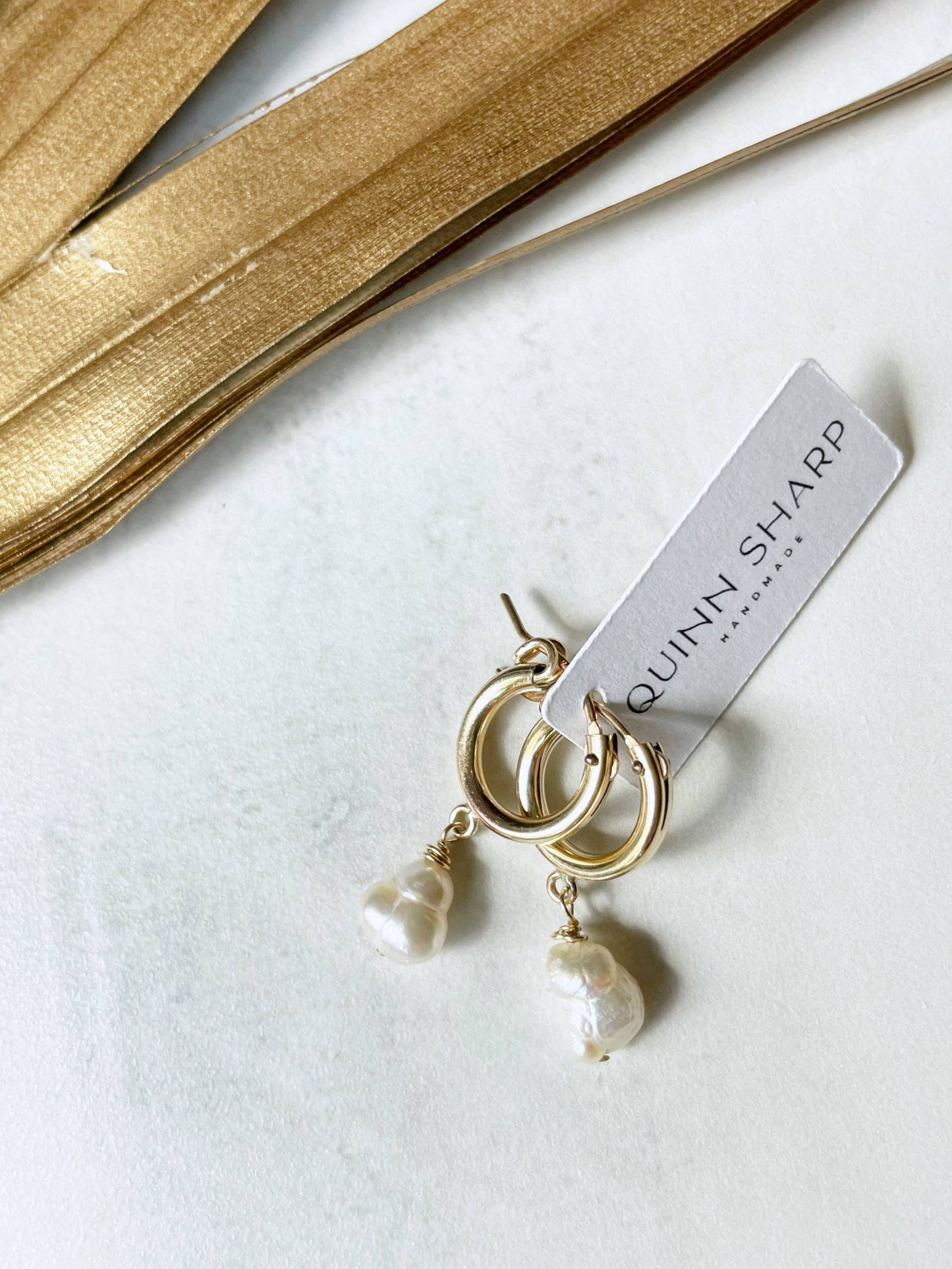 Huggie Hoops Pearl | 14kt Gold Filled