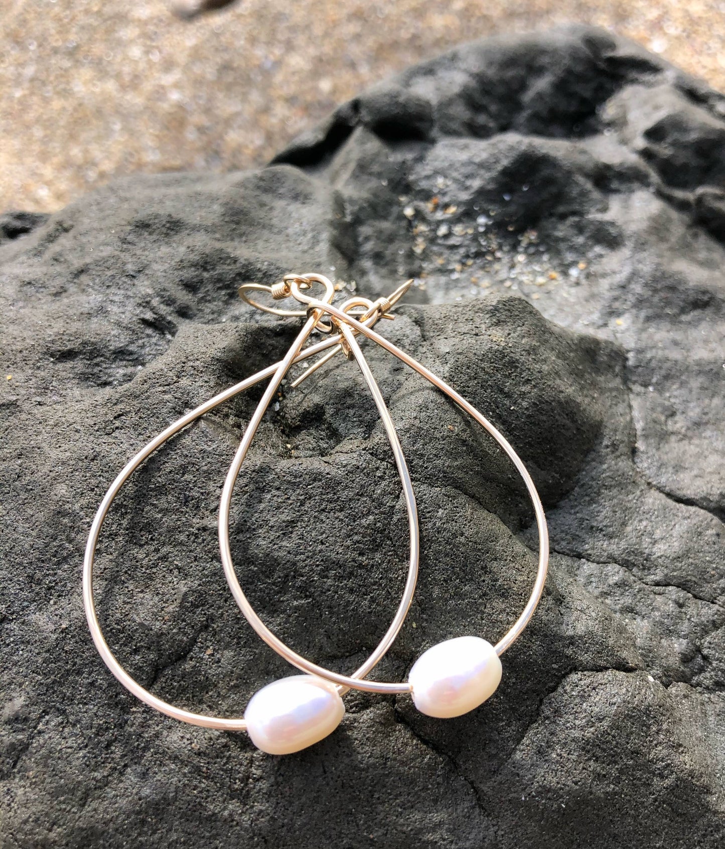 White Teardrop Hoops Freshwater Pearl | 14kt Gold Filled