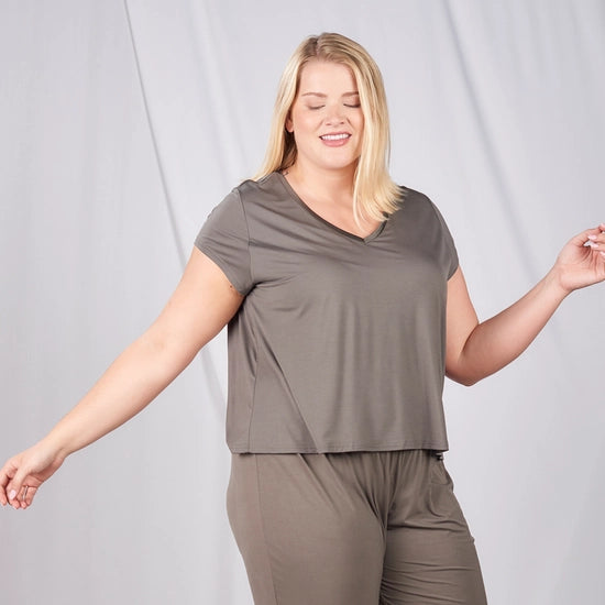 Bamboo V-Neck Tee