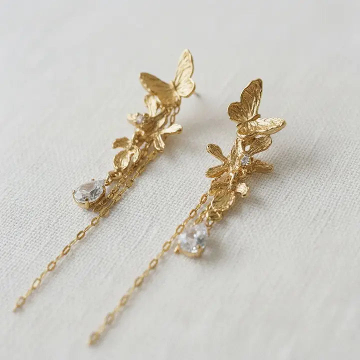 Earrings by Ellemadera