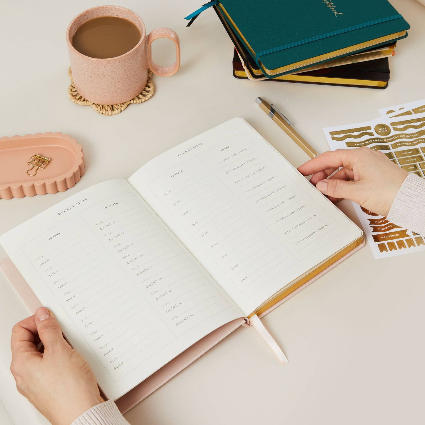 Undated Weekly Planner