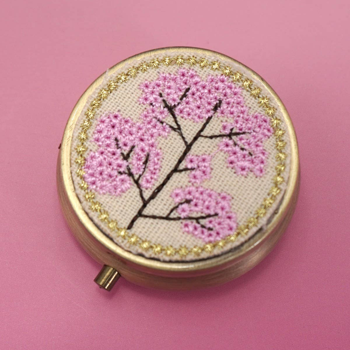 Floral Embroidered Jewelry Organizer w/ Mirror