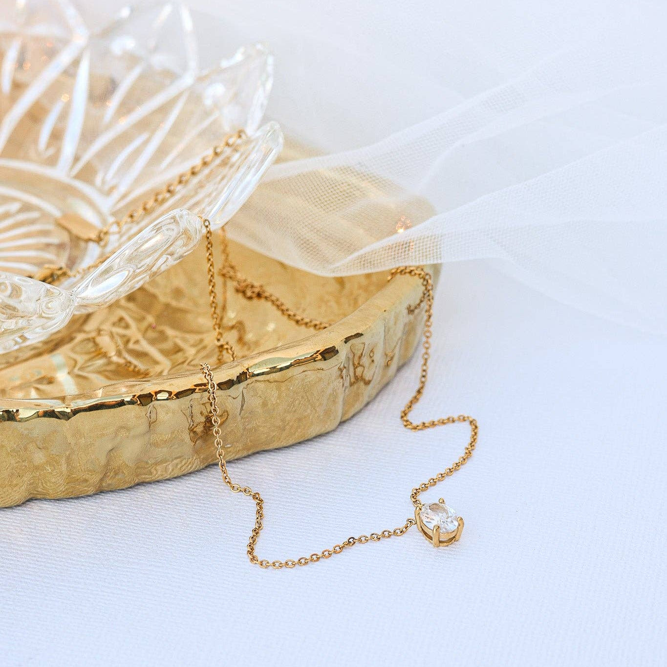 Mary Necklace