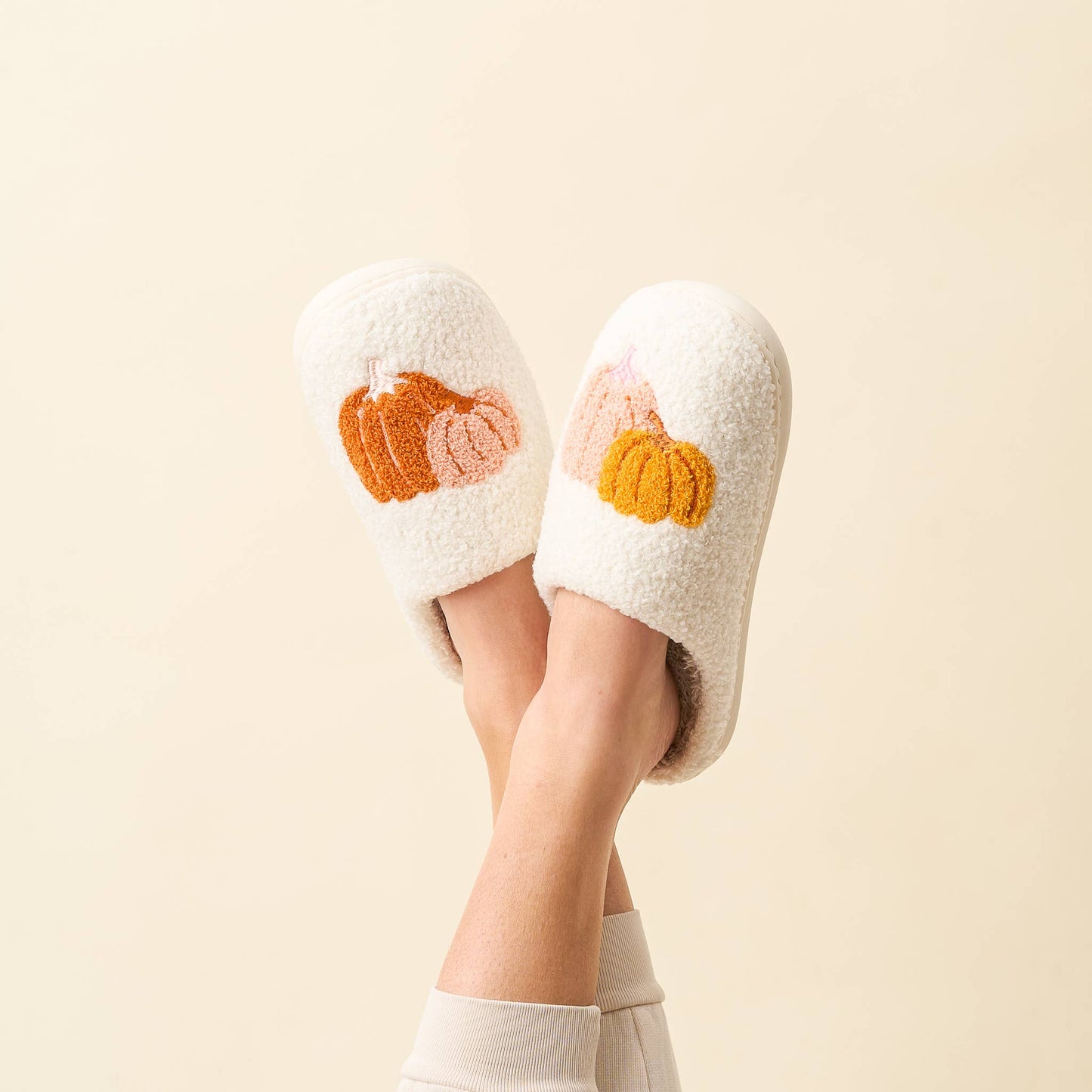 Perfect Fuzzy Pumpkin Slippers