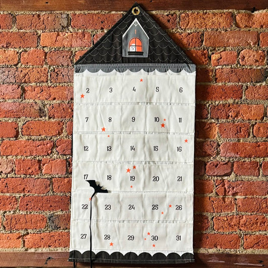 Spooky Felt Advent Pocket Calendar