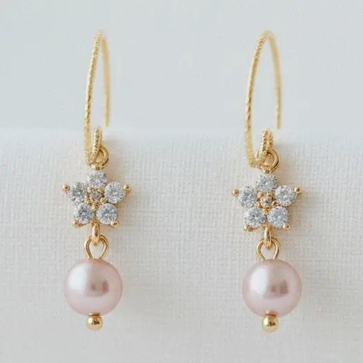 Earrings by Ellemadera
