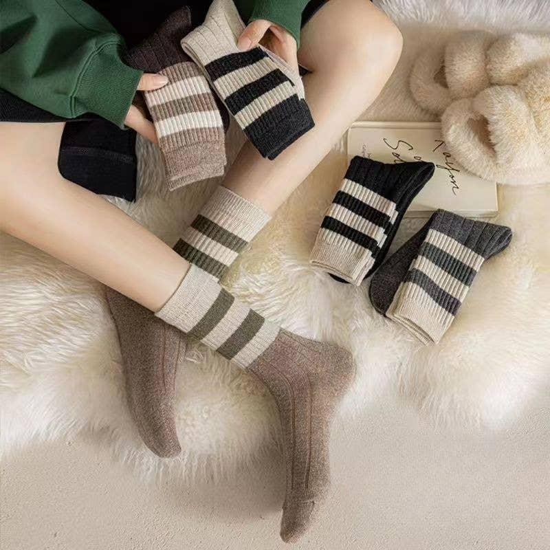 Rib Knit Block Socks