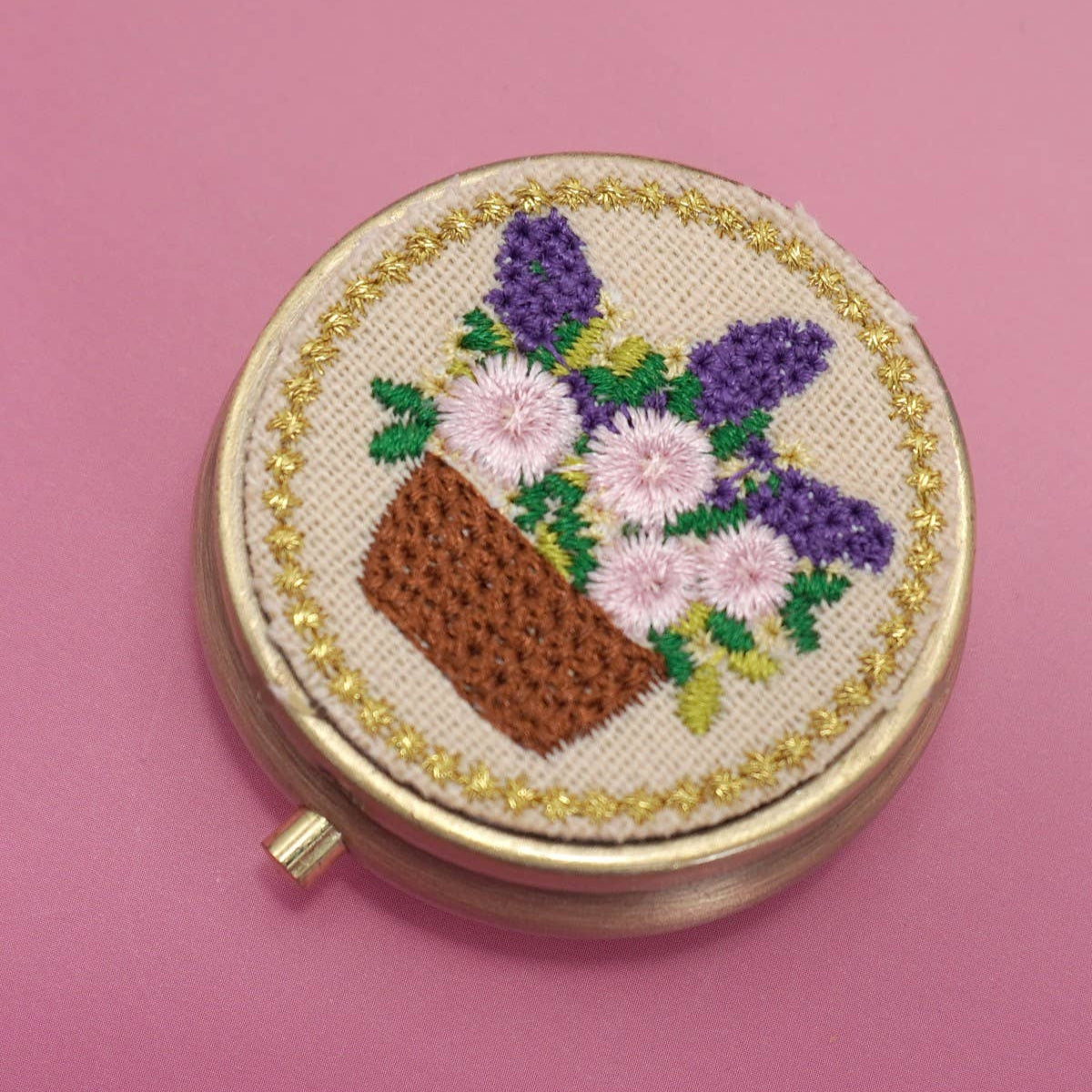 Floral Embroidered Jewelry Organizer w/ Mirror