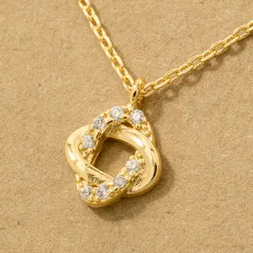 Pendant Necklaces