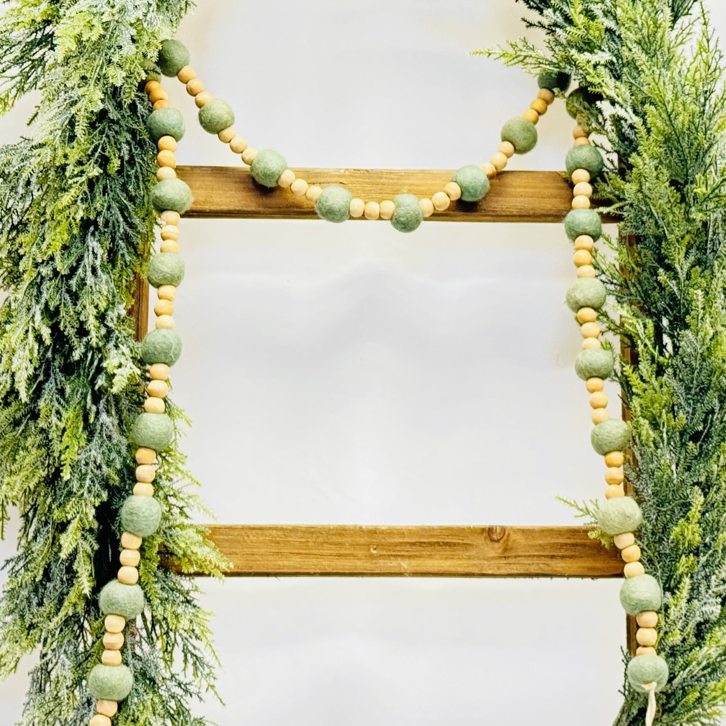 Wool & Wood Green Pom Pom Garland